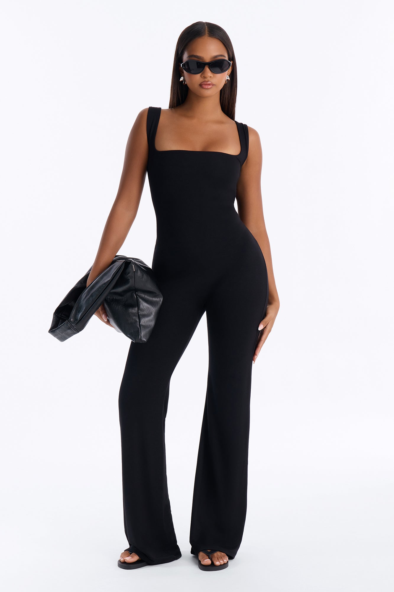 https://cdn.shopify.com/s/files/1/0293/9277/files/07-20-26_S1_16_FND0833_Black_TK_SS_11-32-40_0505.jpg?v=1785351778