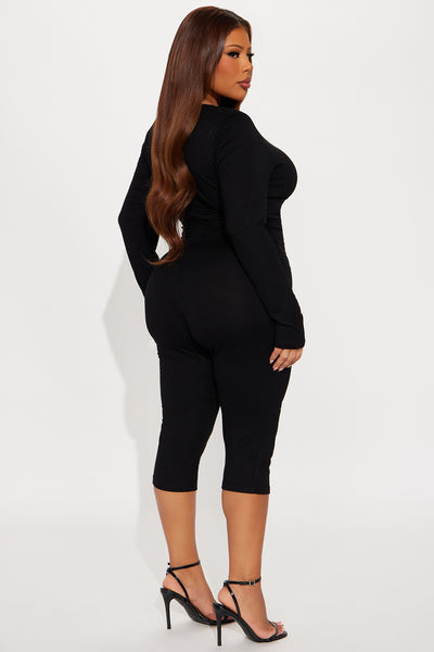 https://cdn.shopify.com/s/files/1/0293/9277/files/07-22-25_S4_55_25GWY1649_Black_CR_GR_15-30-46_PLUS_0981_PXF.jpg?v=1754936594&with=400&height=600