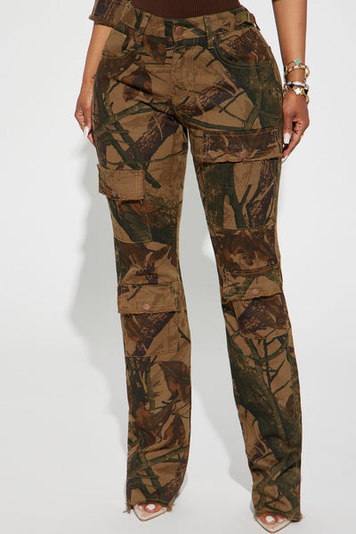https://cdn.shopify.com/s/files/1/0293/9277/files/07-24-23Studio2_CXB_RL_14-53-53_24_FNC02242023SET02YJ_Camouflage_16207_CM.jpg?v=1717689590&with=400&height=600