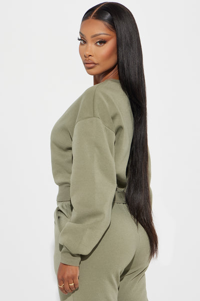 https://cdn.shopify.com/s/files/1/0293/9277/files/07-24-24-S2_36_75480_Olive_CXB_RL_13-52-06_9100_PXF.jpg?v=1722273191&with=400&height=600