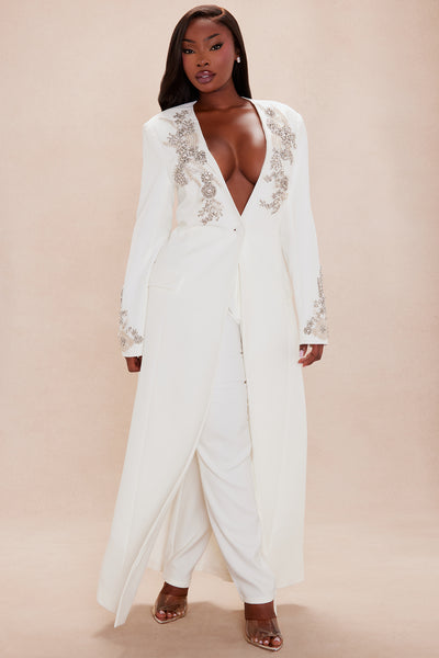 https://cdn.shopify.com/s/files/1/0293/9277/files/07-25-25_S5_8_A49310_White_KP_IM_11-18-22_PLUS_27988_PXF_a136faf7-1efe-4765-a72e-28e24fbb2c04.jpg?v=1753823874&with=400&height=600
