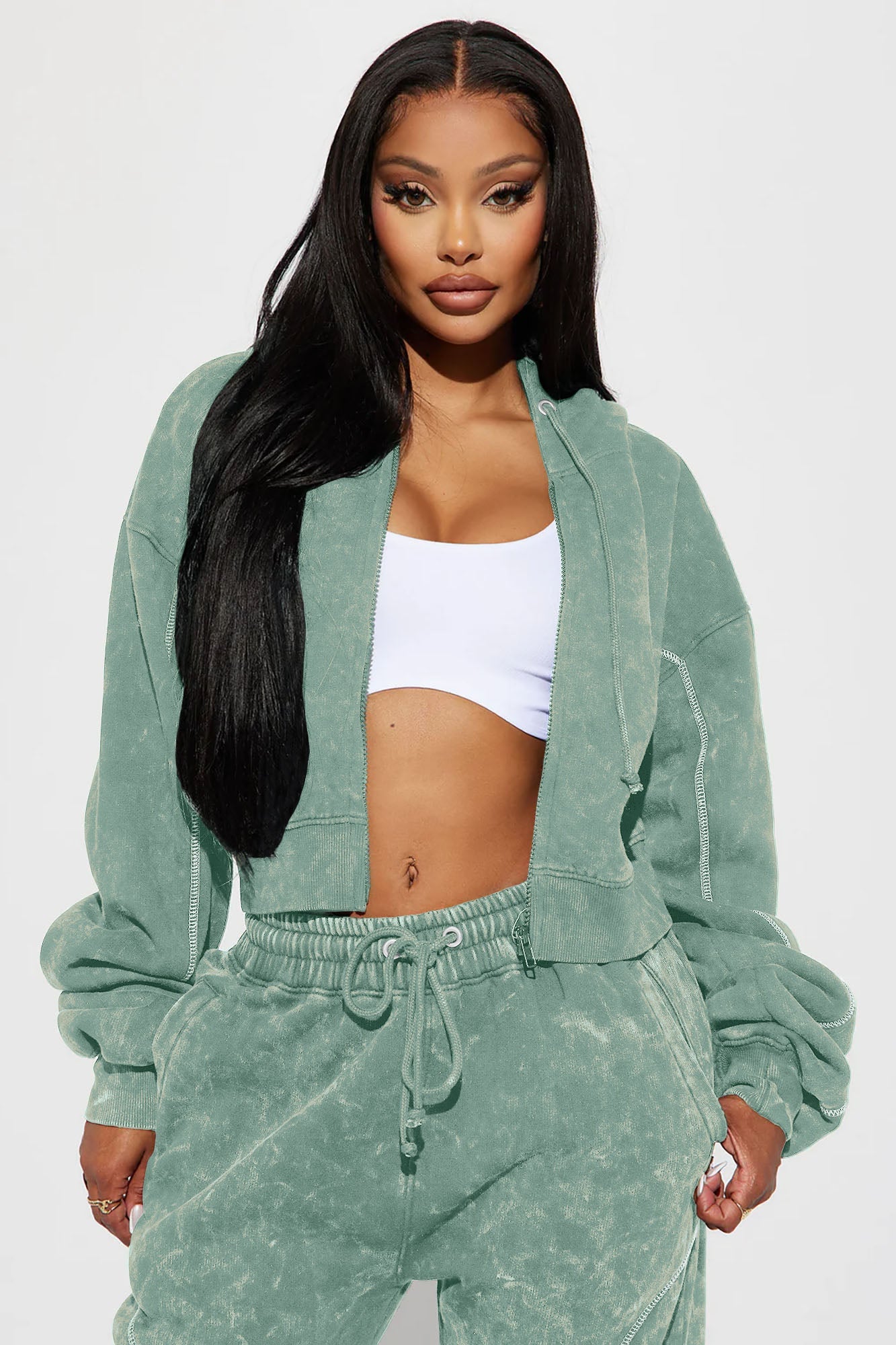 https://cdn.shopify.com/s/files/1/0293/9277/files/07-26-23Studio2_TK_RL_16-56-11_18_ZDZPK10610T_Black_17337_MH_KP_JA.jpg?v=1765304104