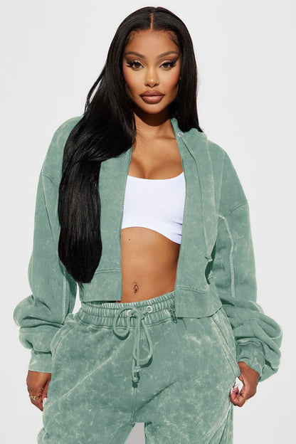 https://cdn.shopify.com/s/files/1/0293/9277/files/07-26-23Studio2_TK_RL_16-56-11_18_ZDZPK10610T_Black_17337_MH_KP_JA.jpg?v=1765304104