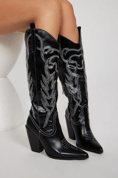 https://cdn.shopify.com/s/files/1/0293/9277/files/07-26-23Studio8_CB_LW_13-42-46_51_HDFN070_Black_10010_MR.jpg?v=1690908295&with=400&height=600