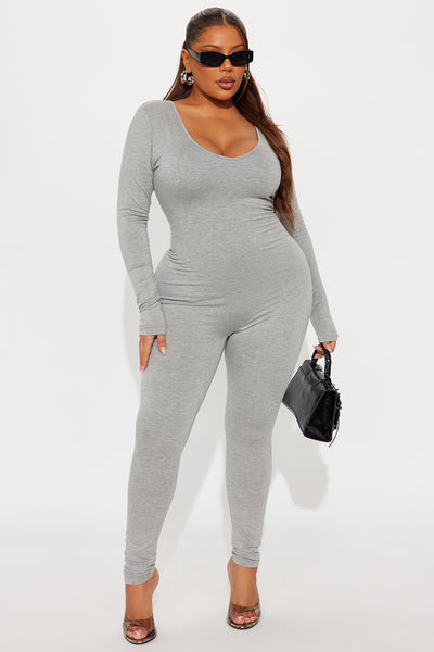 https://cdn.shopify.com/s/files/1/0293/9277/files/07-26-25_S4_70_HF24G090_HeatherGrey_AE_CM_14-55-40_PLUS_33634_PXF.jpg?v=1753830826&with=400&height=600