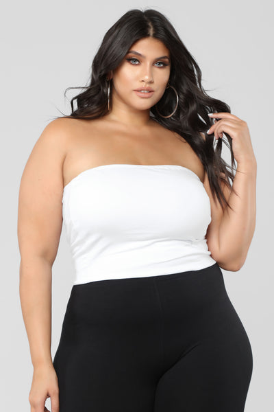 https://cdn.shopify.com/s/files/1/0293/9277/products/07-27-18_Studio_1_13-51-50_T9325_White_13668_AJ.jpg?v=1621537884&with=400&height=600