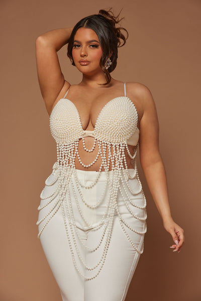 https://cdn.shopify.com/s/files/1/0293/9277/files/07-27-23Studio5_CB_IM_10-39-50_2_22GWF0680_Ivory_32558_PLUS_EH.jpg?v=1750603653&with=400&height=600
