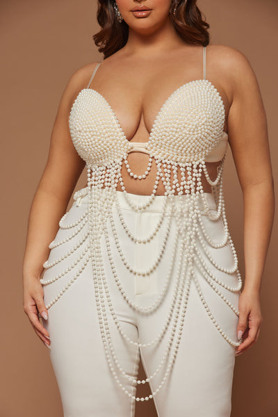 https://cdn.shopify.com/s/files/1/0293/9277/files/07-27-23Studio5_CB_IM_10-39-50_2_22GWF0680_Ivory_32574_PLUS_EH.jpg?v=1750603653&with=400&height=600