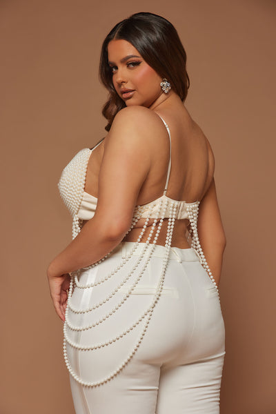 https://cdn.shopify.com/s/files/1/0293/9277/files/07-27-23Studio5_CB_IM_10-39-50_2_22GWF0680_Ivory_32578_PLUS_EH.jpg?v=1750603653&with=400&height=600