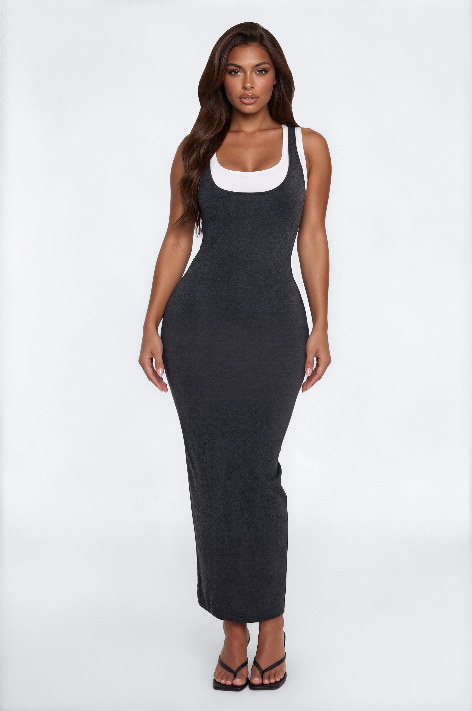 https://cdn.shopify.com/s/files/1/0293/9277/files/07-28-26_S3PM_18_TD2122N_Charcoal_AB_NL_19-50-16_775361-FN_Helena-FN-HelenaBG-3_SG.jpg?v=1786048455