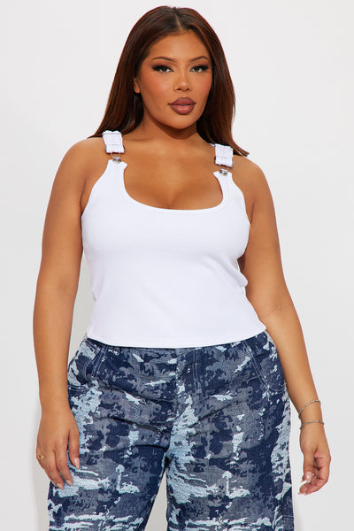 https://cdn.shopify.com/s/files/1/0293/9277/files/07-29-25_S6_40_VEST113_White_KP_MC_16-08-31_PLUS_94872_PXF.jpg?v=1753919402&with=400&height=600
