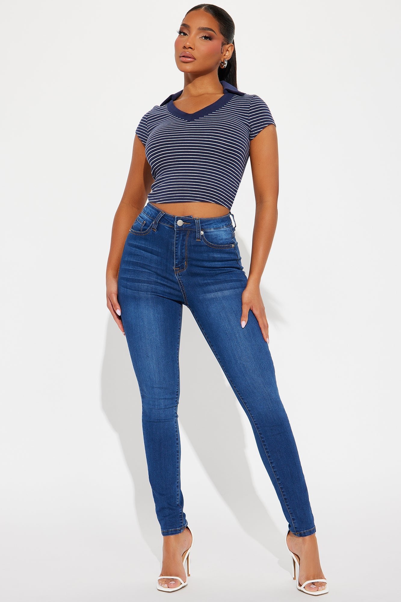 https://cdn.shopify.com/s/files/1/0293/9277/files/07-30-24_S5_8_FN4000SH_DarkWash_AZ_JS_10-24-01_49205_PXF.jpg?v=1722448378