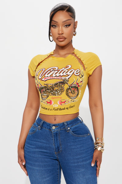 https://cdn.shopify.com/s/files/1/0293/9277/files/07-31-25_S2_12_T295021_Mustard_AE_RL_15-37-23_69327_PXF.jpg?v=1754084727&with=400&height=600