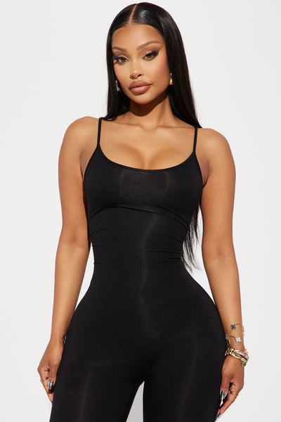 https://cdn.shopify.com/s/files/1/0293/9277/files/08-03-23Studio2_TK_RL_12-12-06_30_KJ5330M_Black_R_P_47239_JB.jpg?v=1776291218&with=400&height=600