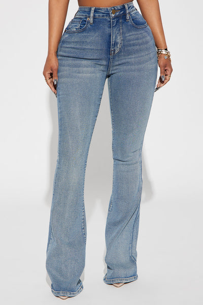 https://cdn.shopify.com/s/files/1/0293/9277/files/08-04-23Studio2_KJ_RL_14-18-36_26_YJDM15HRSFL3_VintageWash_17953_JB.jpg?v=1691778176&with=400&height=600