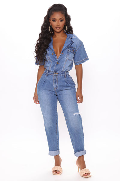 https://cdn.shopify.com/s/files/1/0293/9277/products/08-05-20Studio4_CE_SA_3-31PM58_TP8591_Denim46177_RG.jpg?v=1596734817&with=400&height=600