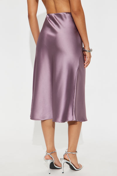 https://cdn.shopify.com/s/files/1/0293/9277/files/08-08-25_S6_11_ZDM5170MD_Lavender_TK_PC_10-24-56_132870_PXF.jpg?v=1754936856&with=400&height=600