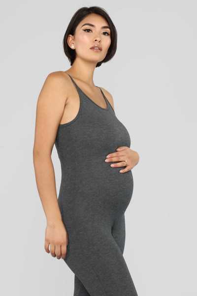 https://cdn.shopify.com/s/files/1/0293/9277/products/08-09-18_Studio_3_13-56-00_KJ5330M_Charcoal_0560_AJ.jpg?v=1665688763&with=400&height=600