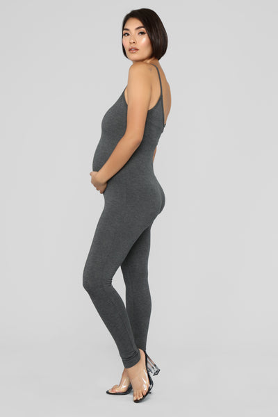 https://cdn.shopify.com/s/files/1/0293/9277/products/08-09-18_Studio_3_13-56-13_KJ5330M_Charcoal_0566_AJ.jpg?v=1665688763&with=400&height=600