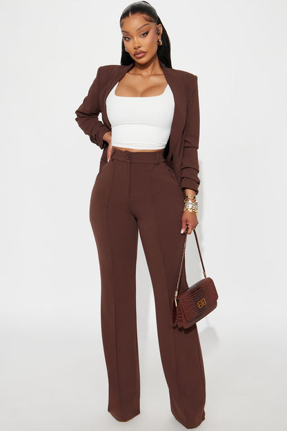 https://cdn.shopify.com/s/files/1/0293/9277/files/08-11-25_S2_13_CAP10267_Chocolate_ZSR_CXB_RL_16-36-10_70078_SG.jpg?v=1755280166
