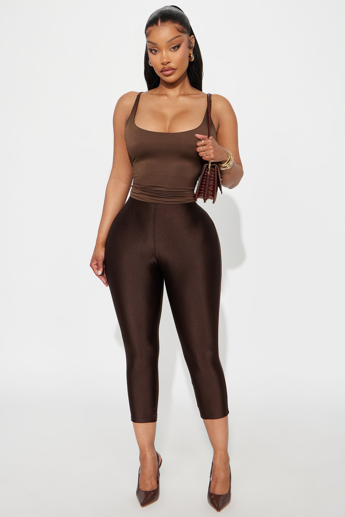 https://cdn.shopify.com/s/files/1/0293/9277/files/08-11-25_S2_24_B11349_Chocolate_ZSR_CXB_RL_17-01-38_70117_BH.jpg?v=1755191294
