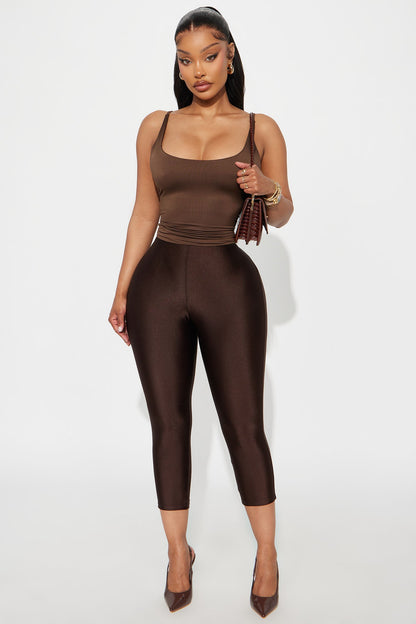https://cdn.shopify.com/s/files/1/0293/9277/files/08-11-25_S2_24_B11349_Chocolate_ZSR_CXB_RL_17-01-38_70117_BH.jpg?v=1755191294