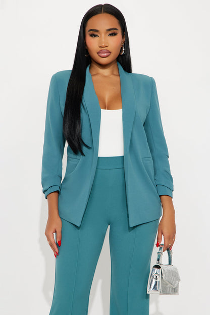 https://cdn.shopify.com/s/files/1/0293/9277/files/08-12-25_S3_13_JK18888Z_Jade_CR_PC_12-01-23_73844_PXF.jpg?v=1755106154