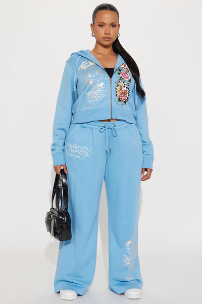 https://cdn.shopify.com/s/files/1/0293/9277/files/08-13-25_S5_27_EHW180062FN_LightBlue_CR_SS_13-06-42_PLUS_5789_PXF.jpg?v=1755213078&with=400&height=600