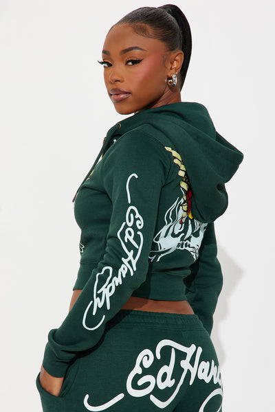 https://cdn.shopify.com/s/files/1/0293/9277/files/08-13-25_S6_58_EHW18002FN_HunterGreen_CXB_AC_14-44-26_136927_PXF.jpg?v=1755206472&with=400&height=600
