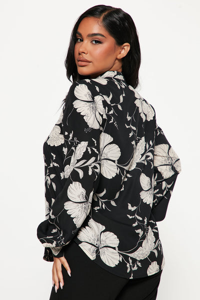 https://cdn.shopify.com/s/files/1/0293/9277/products/08-15-22Studio4_KS_CC_09-51-55_1_T20756MDI_Black_combo_1028_JB.jpg?v=1660779078&with=400&height=600
