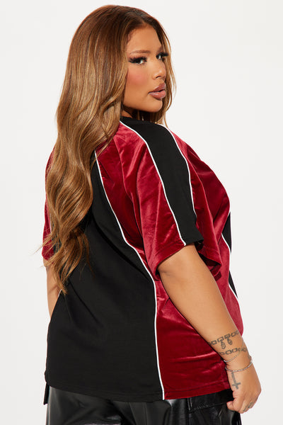 https://cdn.shopify.com/s/files/1/0293/9277/files/08-16-24_S4_61_24KT1916_Winecombo_TK_AC_14-52-23_PLUS_54147_PXF.jpg?v=1724107131&with=400&height=600