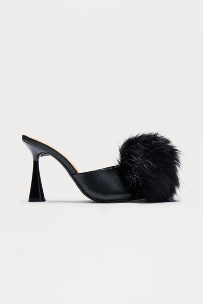 https://cdn.shopify.com/s/files/1/0293/9277/files/08-18-25_S10_8_JENEVA_Black_CXB_11-49-26_FLATLAY_20588_PXF.jpg?v=1758313253&with=400&height=600
