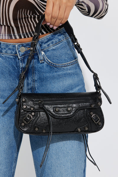 https://cdn.shopify.com/s/files/1/0293/9277/files/08-20-24_S6_91_ZDFN10042A_Black_AZ_PC_14-42-39_45365_PXF.jpg?v=1724342236&with=400&height=600