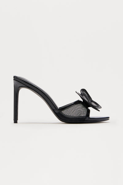https://cdn.shopify.com/s/files/1/0293/9277/files/08-21-25_S15_45_YURELI21_Black_CR_14-05-57_FLATLAY_0111_PXF.jpg?v=1758313326&with=400&height=600