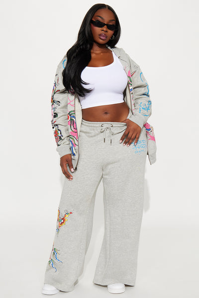 https://cdn.shopify.com/s/files/1/0293/9277/files/08-22-25_S5_7_EHW82001FN_HeatherGrey_JP_AC_11-16-57_PLUS_10332_PXF.jpg?v=1756154761&with=400&height=600