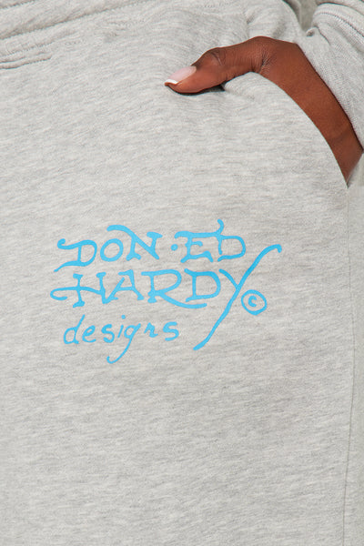 https://cdn.shopify.com/s/files/1/0293/9277/files/08-22-25_S5_7_EHW82001FN_HeatherGrey_JP_AC_11-16-57_PLUS_10334_PXF.jpg?v=1756154795&with=400&height=600