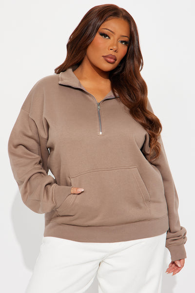 https://cdn.shopify.com/s/files/1/0293/9277/files/08-25-25_S4_17_123QUARTERZIP_Mocha_KJ_IM_13-04-02_PLUS_8091_PXF.jpg?v=1757373334&with=400&height=600