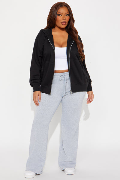 https://cdn.shopify.com/s/files/1/0293/9277/files/08-25-25_S4_20_123ZIPUP_Black_KJ_IM_13-04-02_PLUS_8124_PXF.jpg?v=1756745375&with=400&height=600