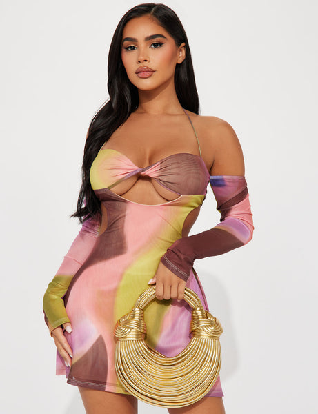 https://cdn.shopify.com/s/files/1/0293/9277/files/08-28-23Studio8_CC_AC_11-51-35_20_BAGAPRIL2206_Gold_10132_MP.jpg?v=1752531030&with=400&height=600