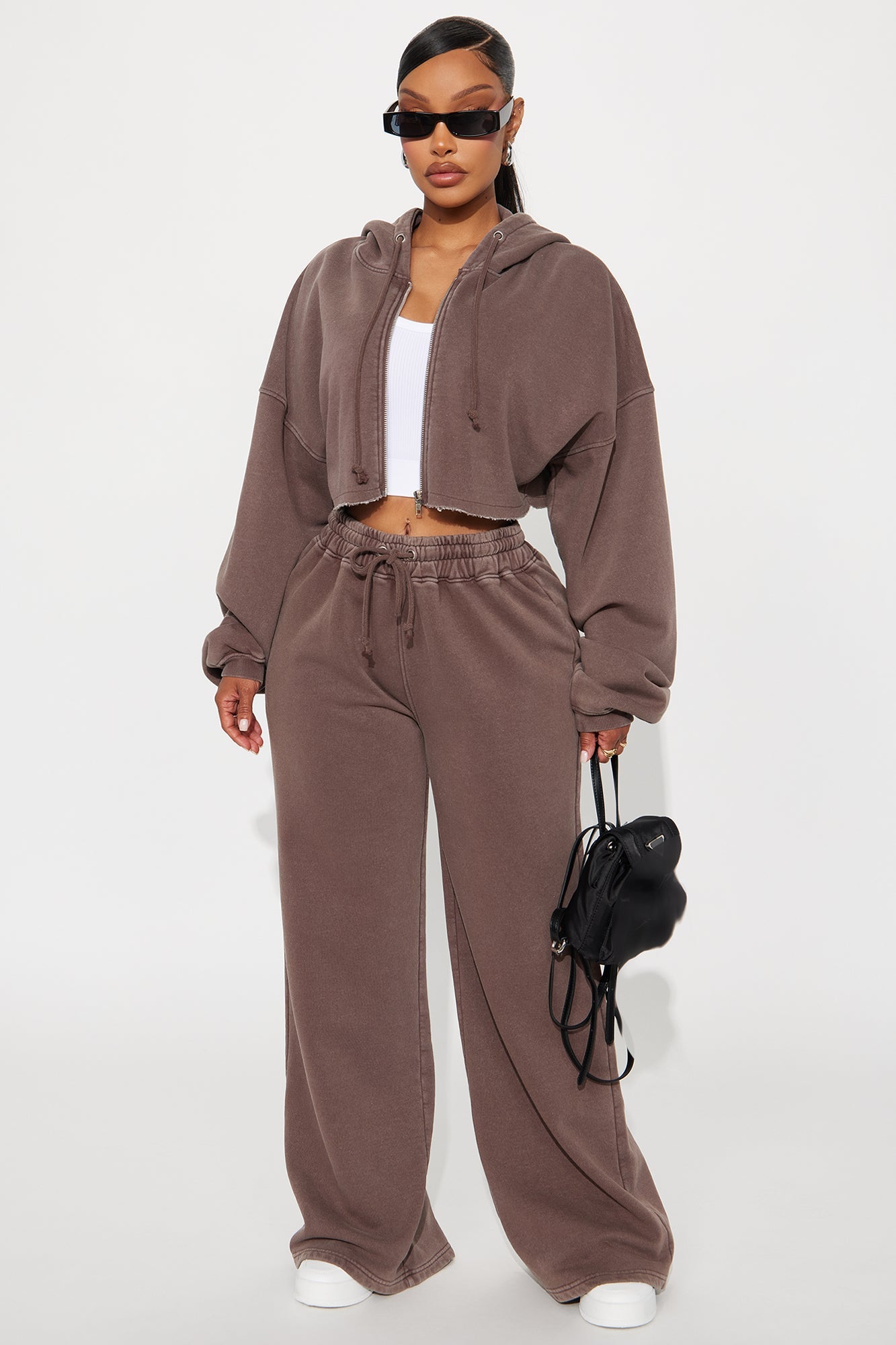 https://cdn.shopify.com/s/files/1/0293/9277/files/08-28-25_S2_9_ZDZPK11103SET_Chocolate_ZSR_CXB_RL_14-44-21_12947_PXF.jpg?v=1756763847