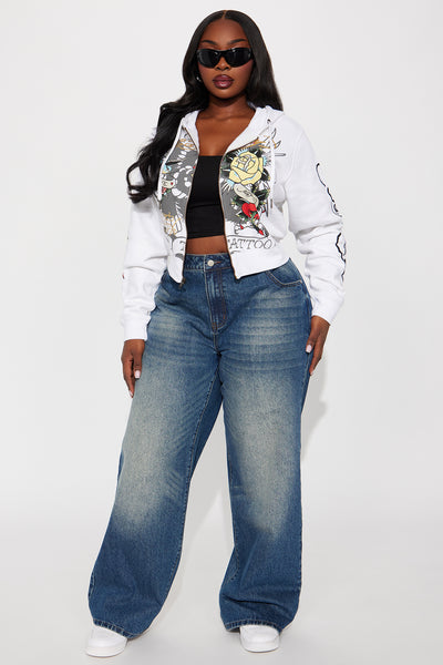 https://cdn.shopify.com/s/files/1/0293/9277/files/08-28-25_S4_43_EHW180016_White_ZSR_CR_SS_14-44-25_PLUS_9020_PXF.jpg?v=1756843870&with=400&height=600