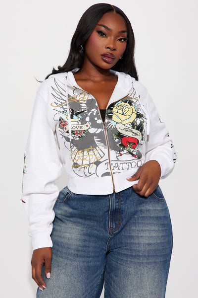 https://cdn.shopify.com/s/files/1/0293/9277/files/08-28-25_S4_43_EHW180016_White_ZSR_CR_SS_14-44-25_PLUS_9029_PXF.jpg?v=1756843870&with=400&height=600