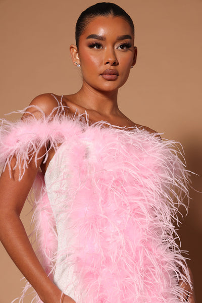 https://cdn.shopify.com/s/files/1/0293/9277/products/08-29-22Studio7_ME_KP_15-58-36_53_22GWF0546_Pink_2582_EH.jpg?v=1663192357&with=400&height=600