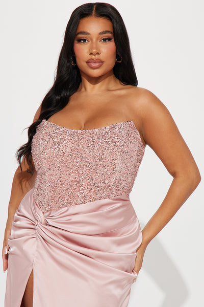 https://cdn.shopify.com/s/files/1/0293/9277/files/08-31-23Studio5_KF_AP_15-09-34_54_MD8631_Pink_2918_PLUS_PXF.jpg?v=1694113870&with=400&height=600
