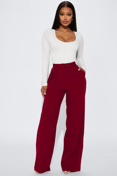 https://cdn.shopify.com/s/files/1/0293/9277/files/09-01-23Studio2_CC_RA_15-32-18_43_CAP10032_Olive_19117_CM_JA_JA_Red.jpg?v=1783614343&with=400&height=600