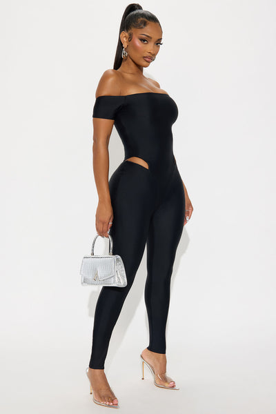 https://cdn.shopify.com/s/files/1/0293/9277/files/09-02-25_S8_-Collection_11_JP3410VP_Black_RK_JW_10-14-26_43617_PXF_WG.jpg?v=1757037243&with=400&height=600