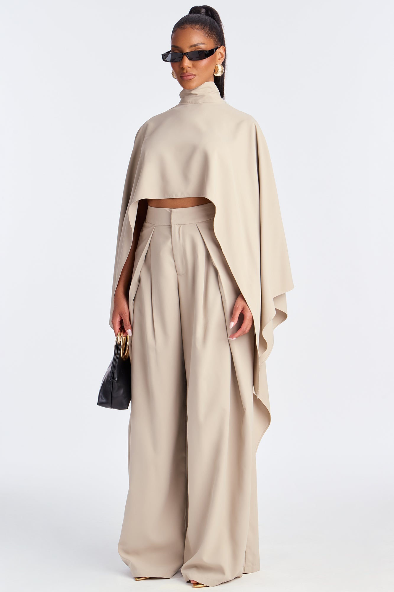 https://cdn.shopify.com/s/files/1/0293/9277/files/09-02-25_S9_37_25GWT2697_Taupe_ZSR_RA_SS_14-12-29_2653_PXF.jpg?v=1757525128