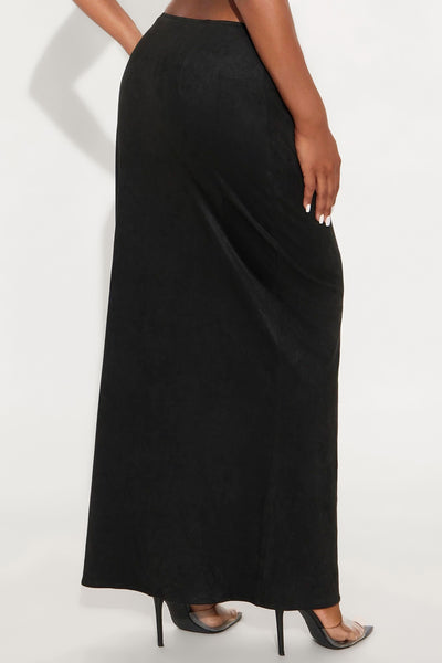 https://cdn.shopify.com/s/files/1/0293/9277/files/09-03-25_S5PM_7_25GWQ458_Black_KJ_JS_16-23-02_58398_CM-Adia_ES_ES_PXF.jpg?v=1758151764&with=400&height=600