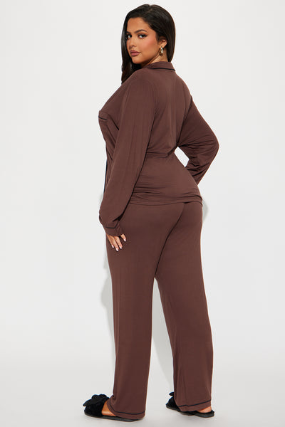https://cdn.shopify.com/s/files/1/0293/9277/files/09-04-24_S4_62_EN3031PS_Chocolate_CZ_IM_14-46-34_PLUS_62366_PXF.jpg?v=1725558084&with=400&height=600