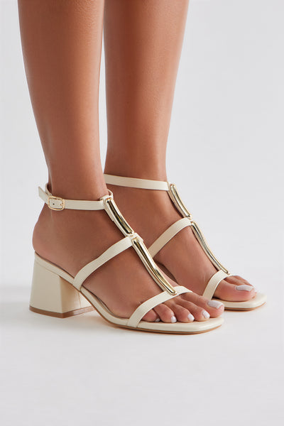https://cdn.shopify.com/s/files/1/0293/9277/files/09-04-25_S4PM_121_BOBBIE58_Ivory_KJ_IM_18-08-14_0592_PXF.jpg?v=1757301394&with=400&height=600